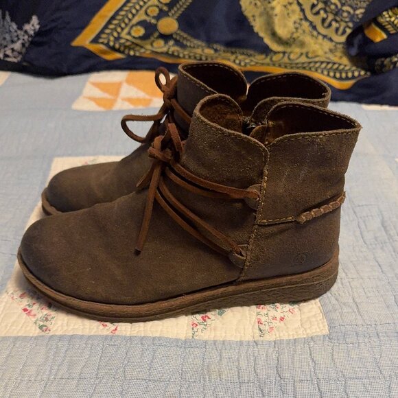 BORN Caylin 8 Women Ankle Boot Brown Leather Laces Distressed Suede pre-owned - Picture 4 of 8